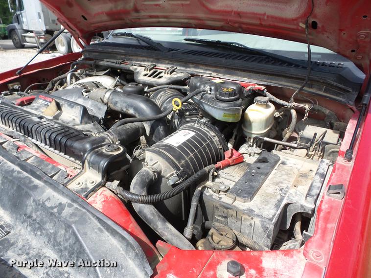 image for item EI9828 2006 Ford F350 pickup truck