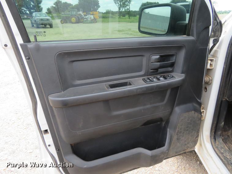 image for item EJ9635 2012 Dodge Ram 2500HD Crew Cab pickup truck