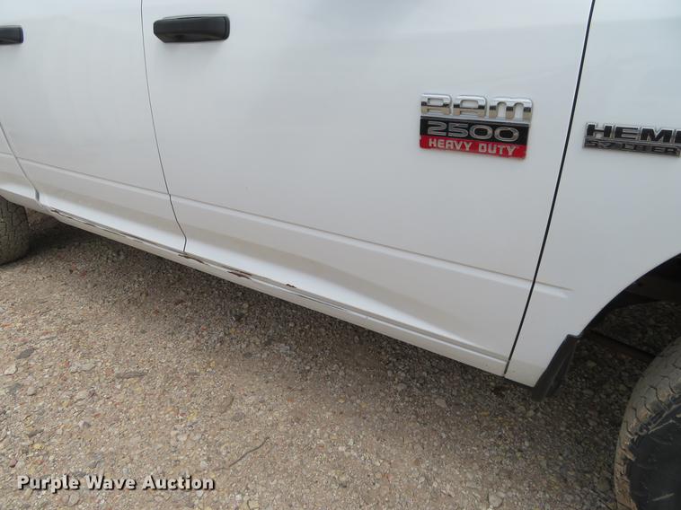 image for item EJ9635 2012 Dodge Ram 2500HD Crew Cab pickup truck