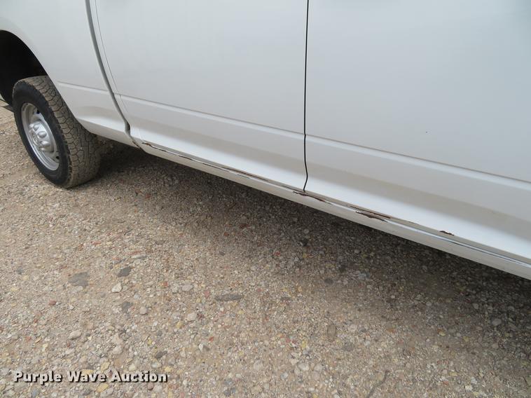 image for item EJ9635 2012 Dodge Ram 2500HD Crew Cab pickup truck