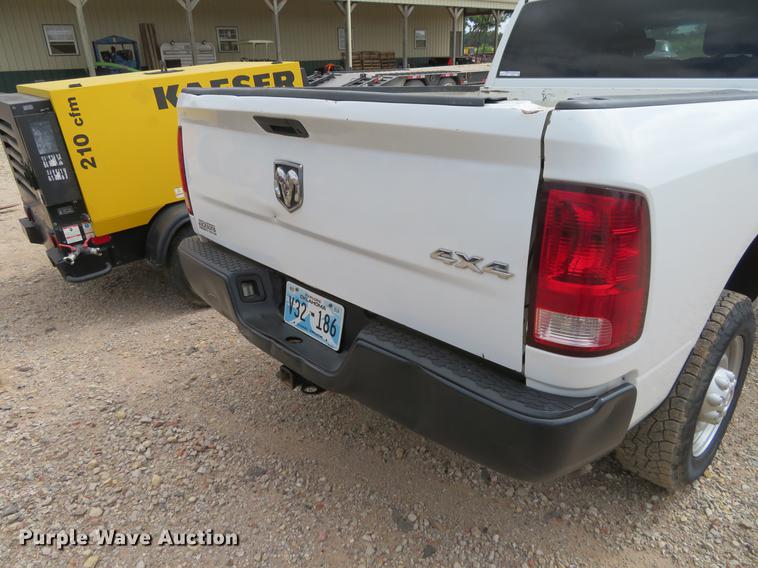 image for item EJ9635 2012 Dodge Ram 2500HD Crew Cab pickup truck