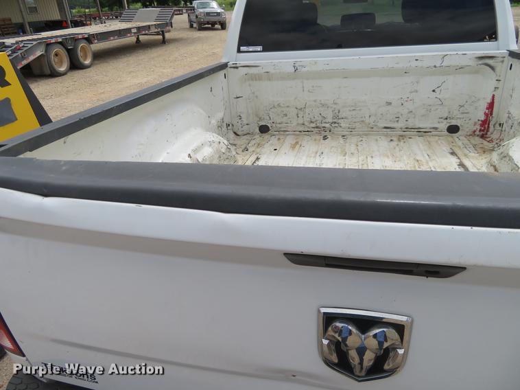 image for item EJ9635 2012 Dodge Ram 2500HD Crew Cab pickup truck