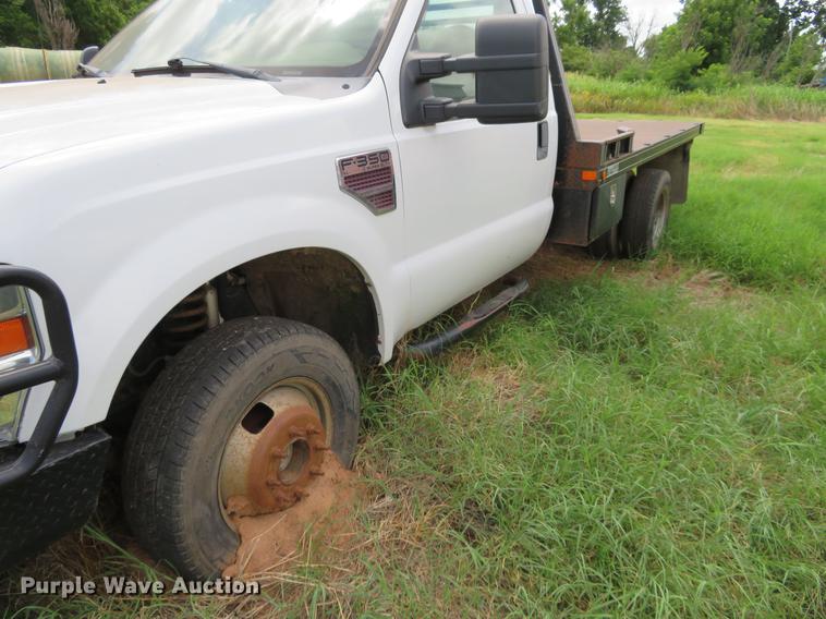 image for item EJ9640 2008 Ford F350 Super Duty bale bed pickup truck