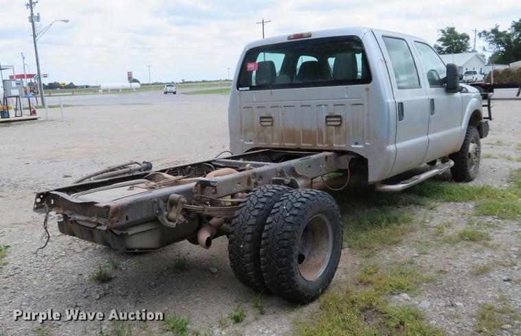 image for item EJ9641 2011 Ford F350 Super Duty Crew Cab pickup truck