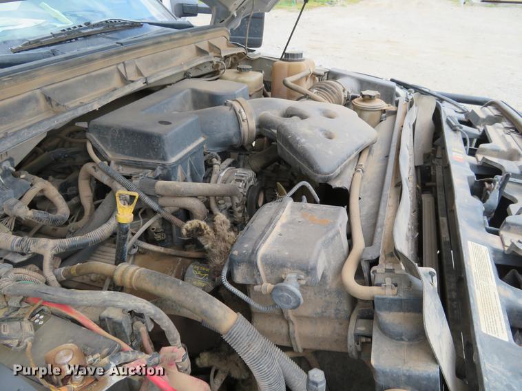 image for item EJ9641 2011 Ford F350 Super Duty Crew Cab pickup truck