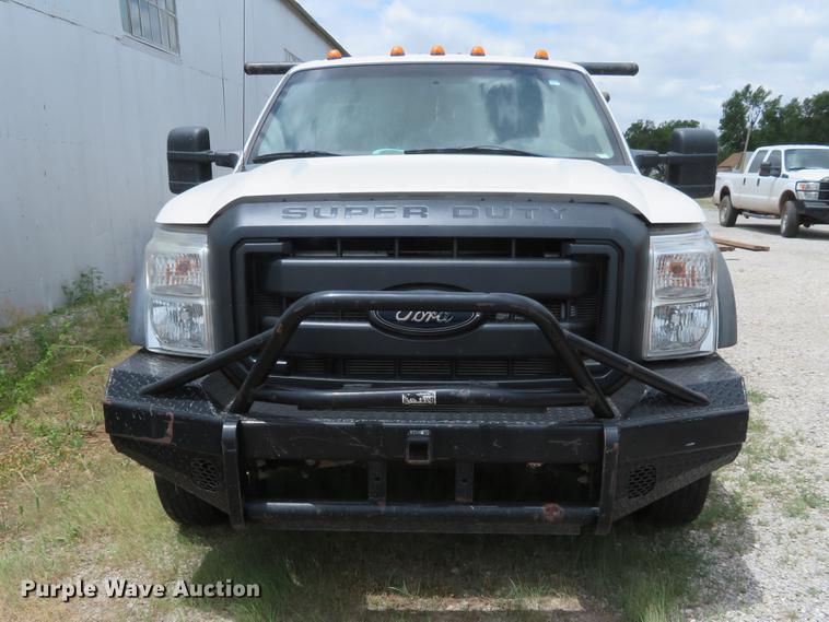 image for item EJ9642 2012 Ford F550 cab and chassis