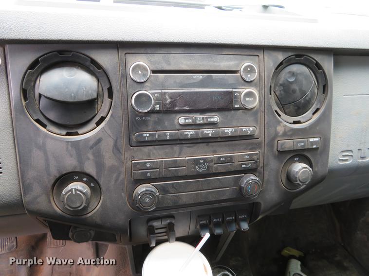 image for item EJ9642 2012 Ford F550 cab and chassis