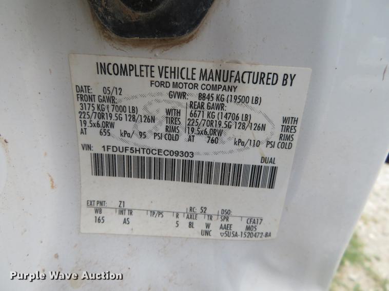 image for item EJ9642 2012 Ford F550 cab and chassis