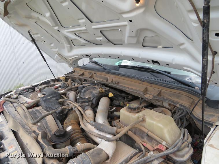 image for item EJ9642 2012 Ford F550 cab and chassis