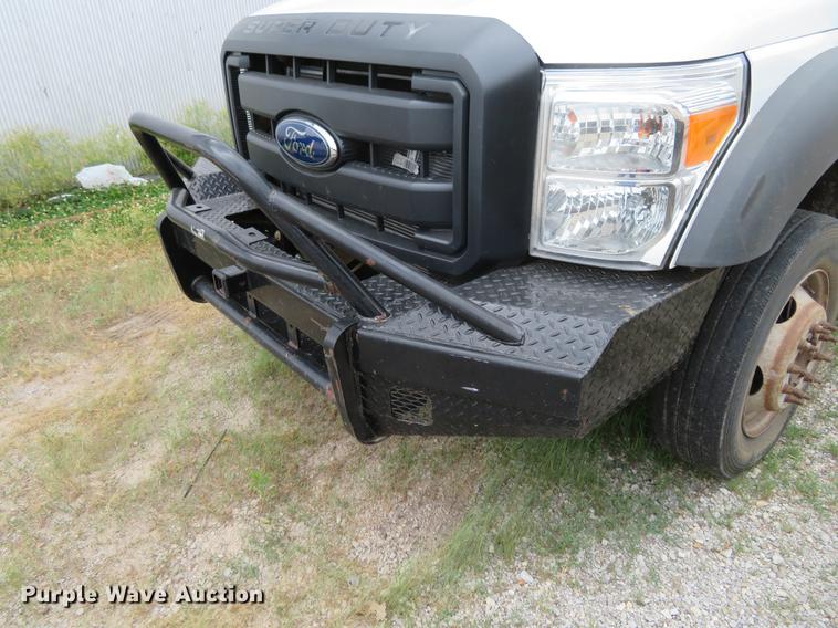 image for item EJ9642 2012 Ford F550 cab and chassis