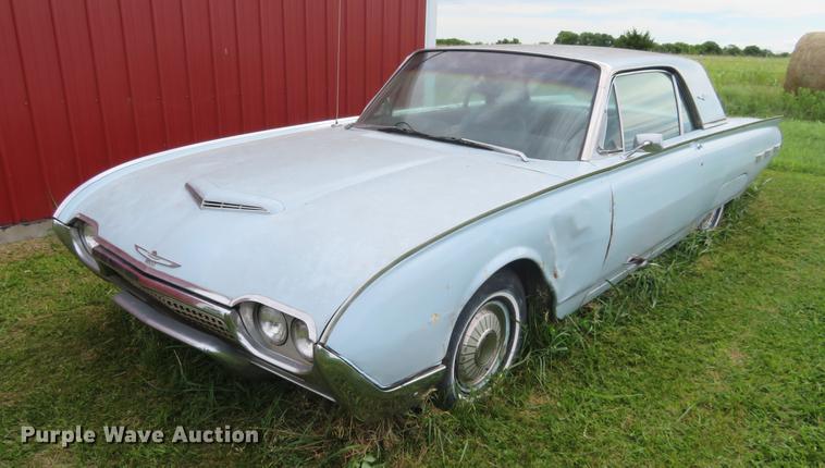 image for item EJ9693 1962 Ford Thunderbird