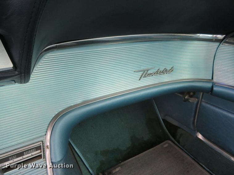 image for item EJ9693 1962 Ford Thunderbird