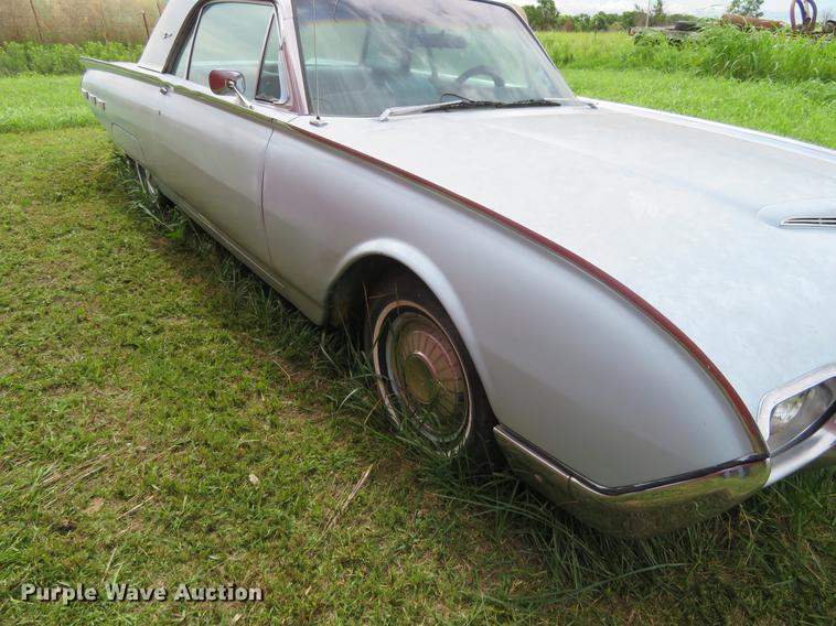 image for item EJ9693 1962 Ford Thunderbird