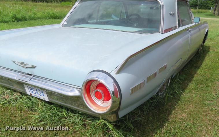 image for item EJ9693 1962 Ford Thunderbird