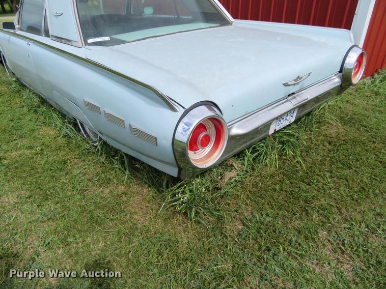 image for item EJ9693 1962 Ford Thunderbird