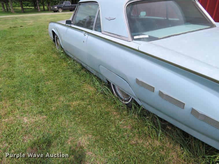 image for item EJ9693 1962 Ford Thunderbird