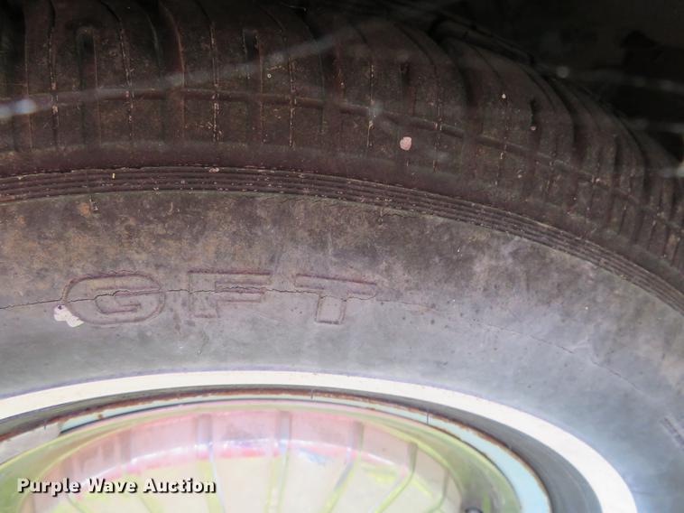 image for item EJ9693 1962 Ford Thunderbird