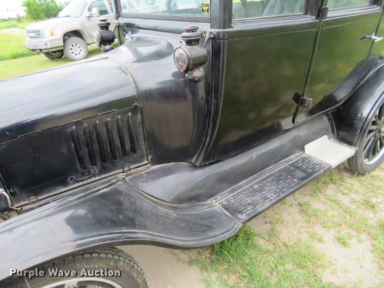 image for item EJ9694 1923 Ford Model T