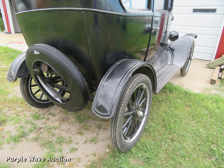 image for item EJ9694 1923 Ford Model T