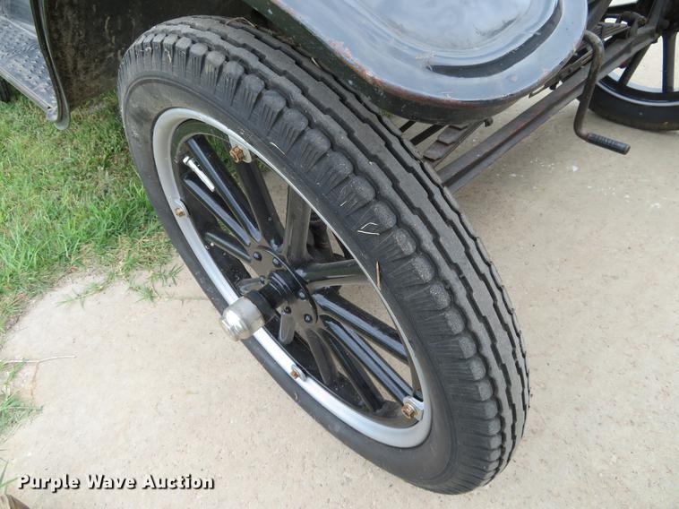 image for item EJ9694 1923 Ford Model T