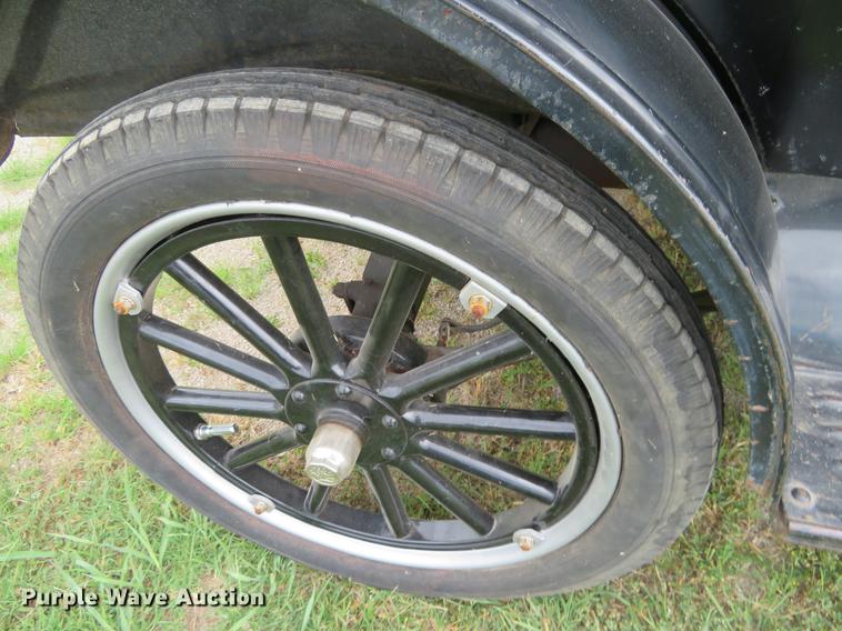 image for item EJ9694 1923 Ford Model T