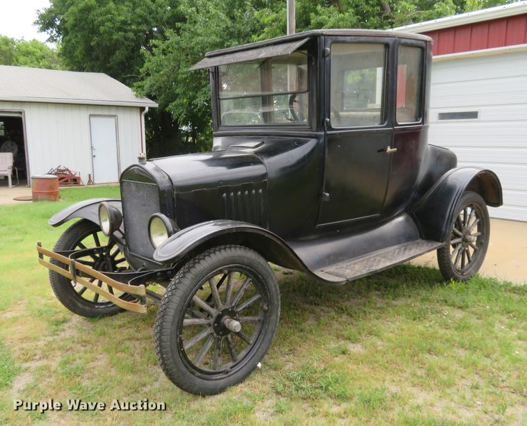 image for item EJ9695 1924 Ford Model T