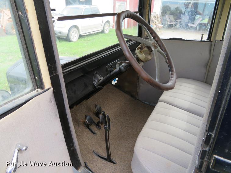 image for item EJ9695 1924 Ford Model T