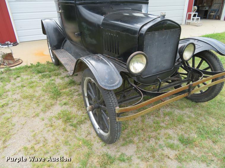 image for item EJ9695 1924 Ford Model T