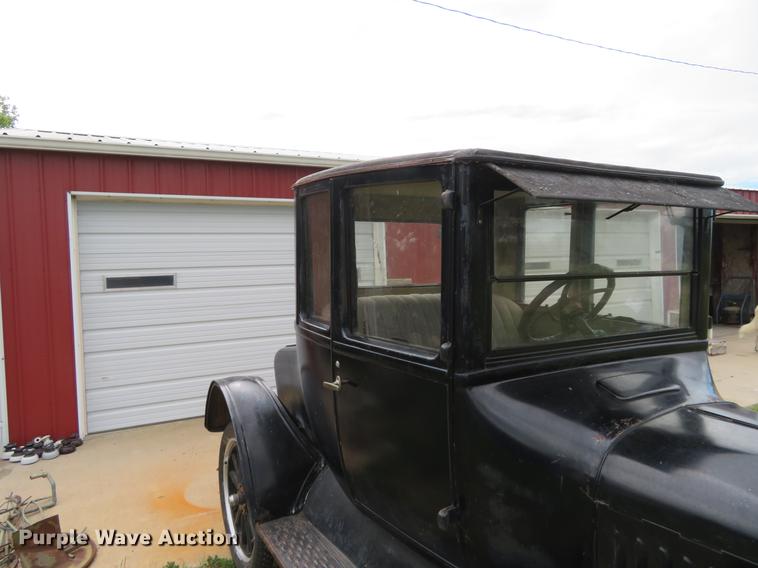 image for item EJ9695 1924 Ford Model T