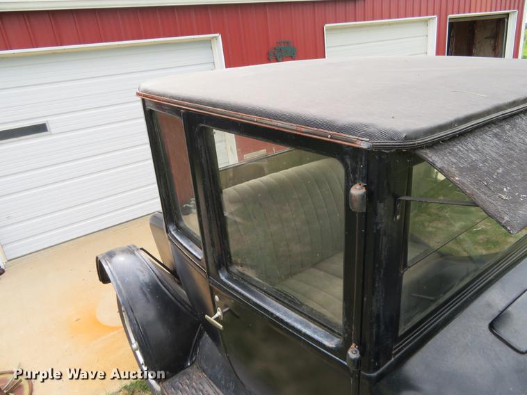 image for item EJ9695 1924 Ford Model T