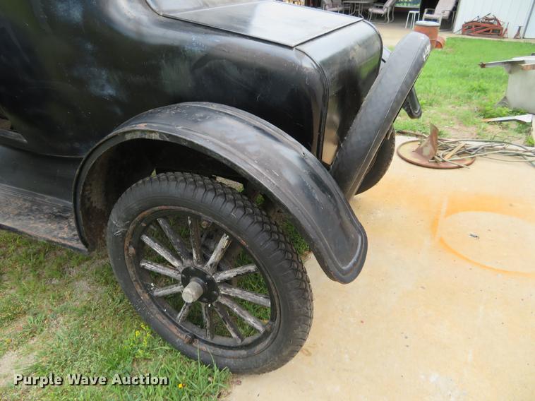 image for item EJ9695 1924 Ford Model T