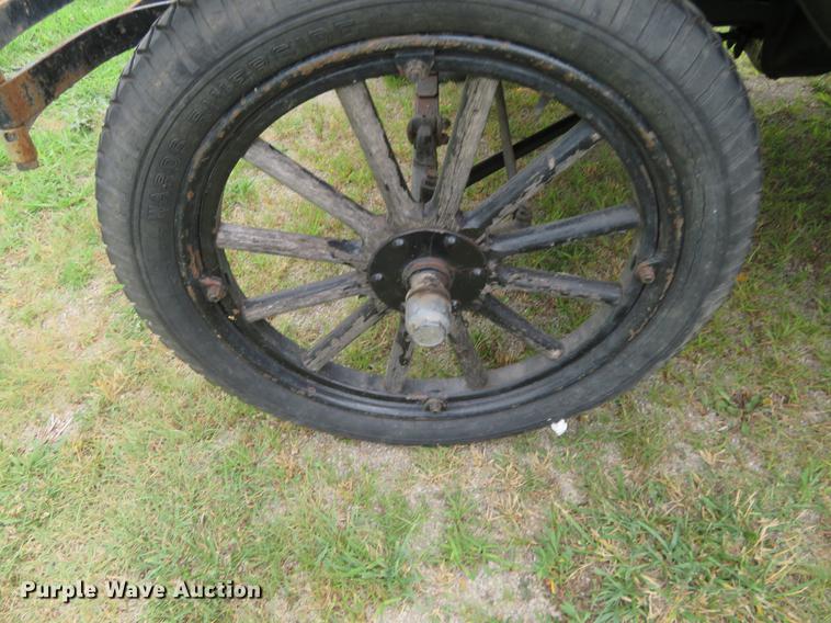 image for item EJ9695 1924 Ford Model T