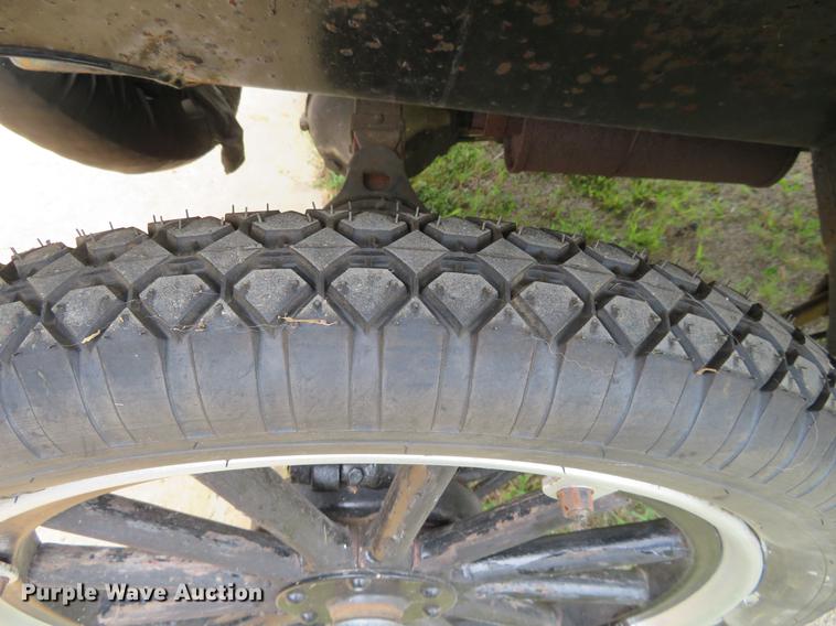 image for item EJ9695 1924 Ford Model T