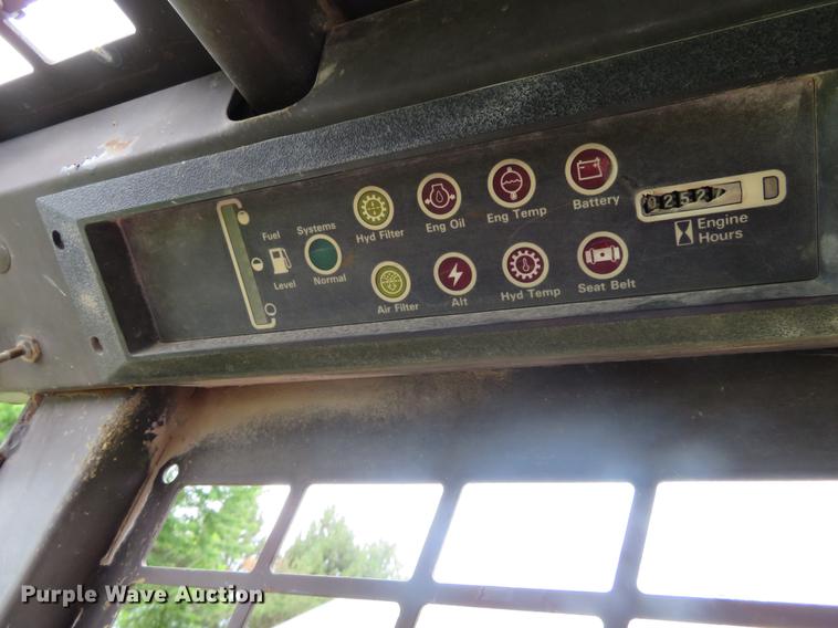 image for item EJ9696 1995 Case 1845C skid steer