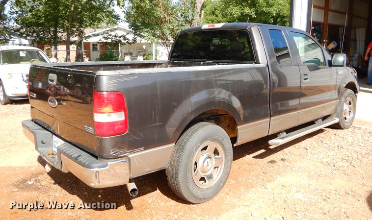 image for item EK9544 2005 Ford F150 XLT SuperCab pickup truck