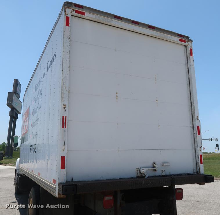 image for item EP9428 1999 Chevrolet C6500 box truck