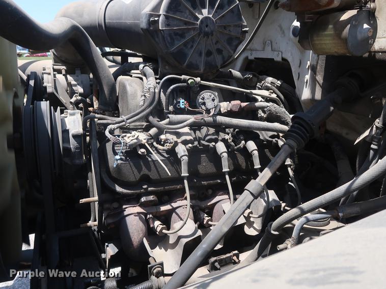 image for item EP9428 1999 Chevrolet C6500 box truck