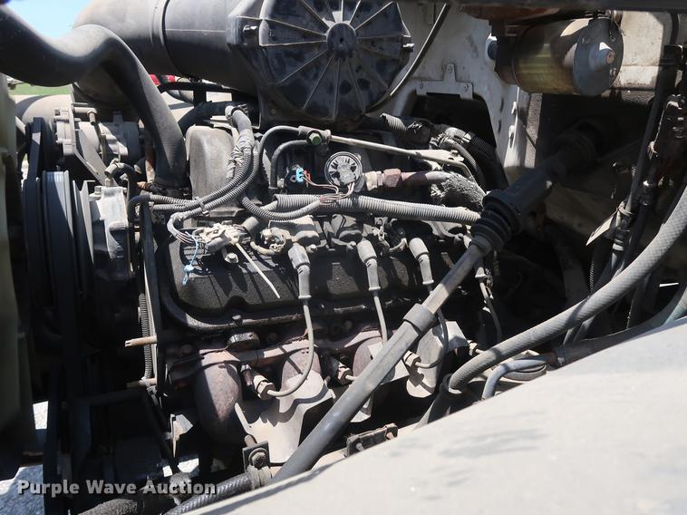 image for item EP9428 1999 Chevrolet C6500 box truck