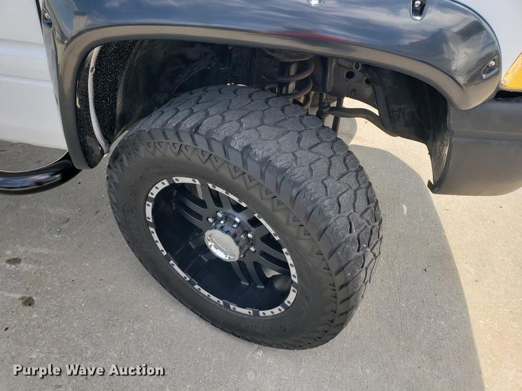 image for item EP9440 2001 Dodge Ram 2500 pickup truck