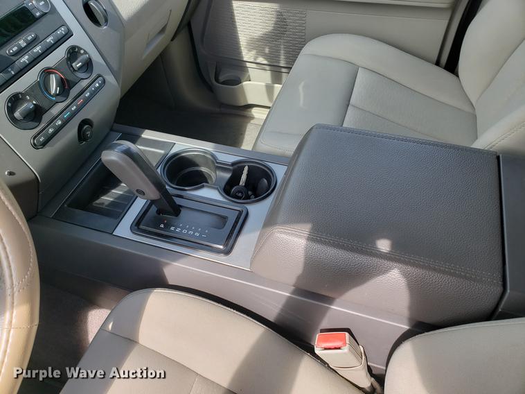 image for item EP9441 2010 Ford Expedition SUV