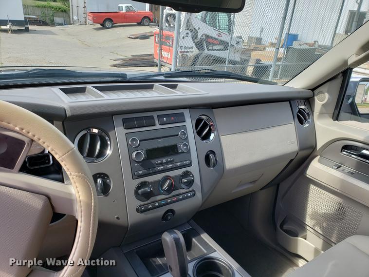 image for item EP9441 2010 Ford Expedition SUV