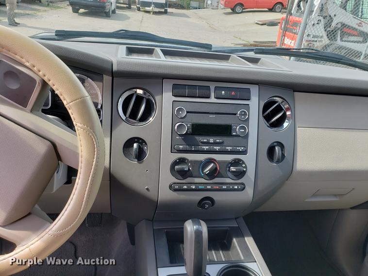 image for item EP9441 2010 Ford Expedition SUV