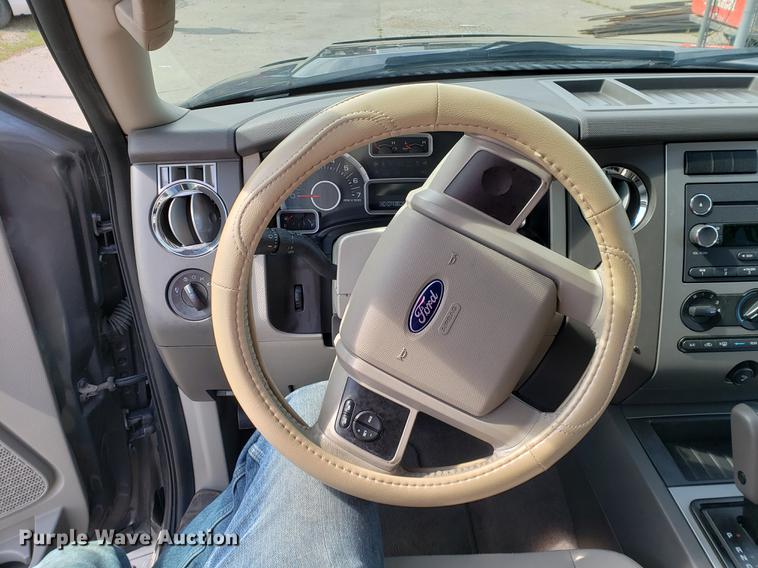 image for item EP9441 2010 Ford Expedition SUV