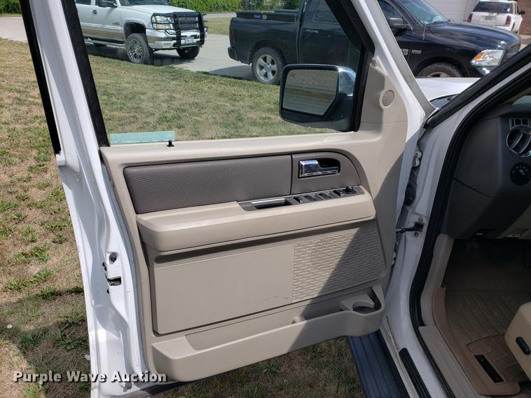 image for item EP9442 2010 Ford Expedition SUV