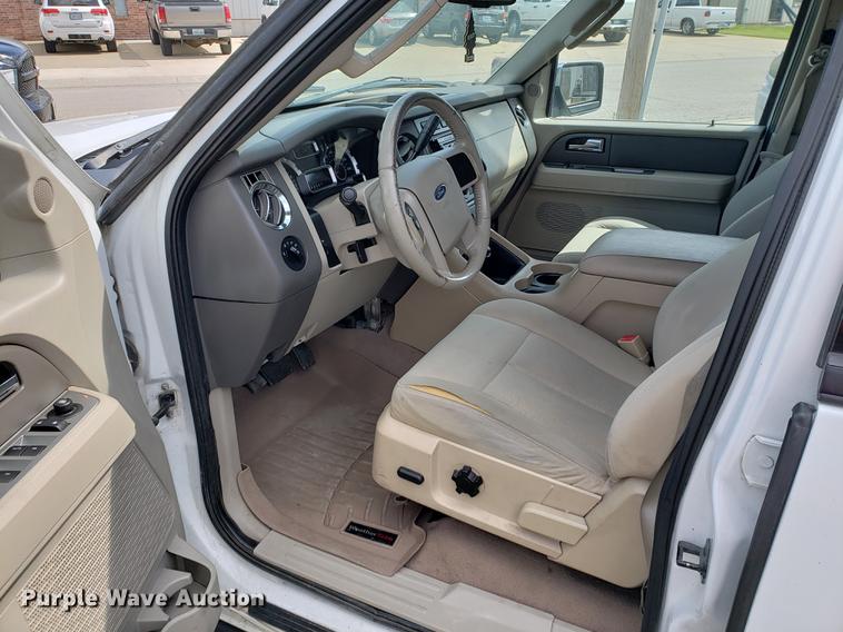image for item EP9442 2010 Ford Expedition SUV