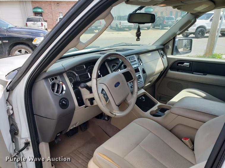 image for item EP9442 2010 Ford Expedition SUV