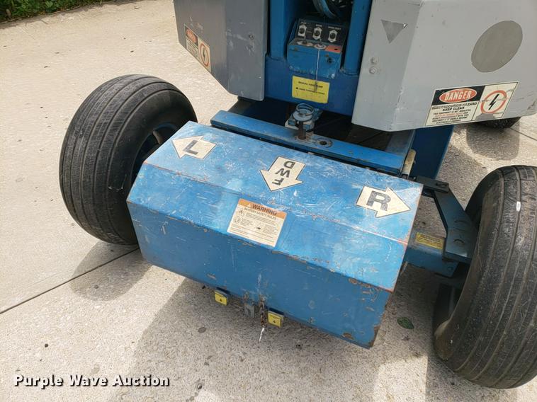 image for item EP9453 Genie Z30/20HD man lift