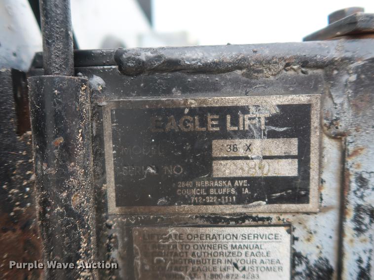 image for item EP9465 2007 Ford F350 Super Duty utility bed pickup truck