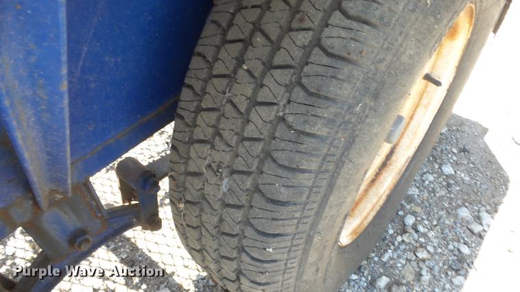 image for item ER9530 2000 ACT utility trailer