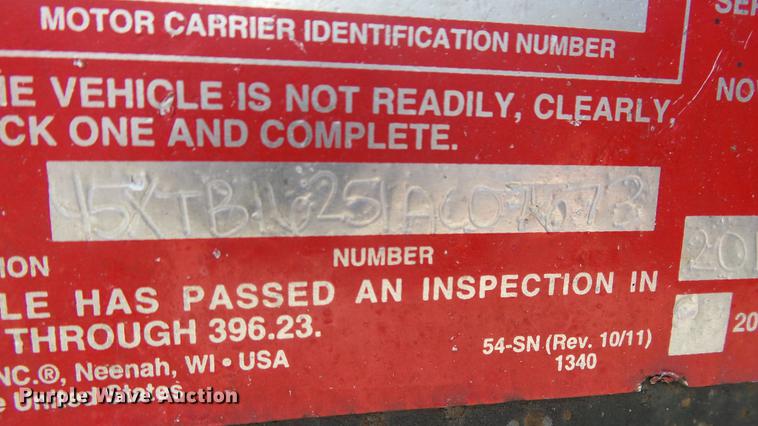 image for item ER9532 2001 ACT utility trailer